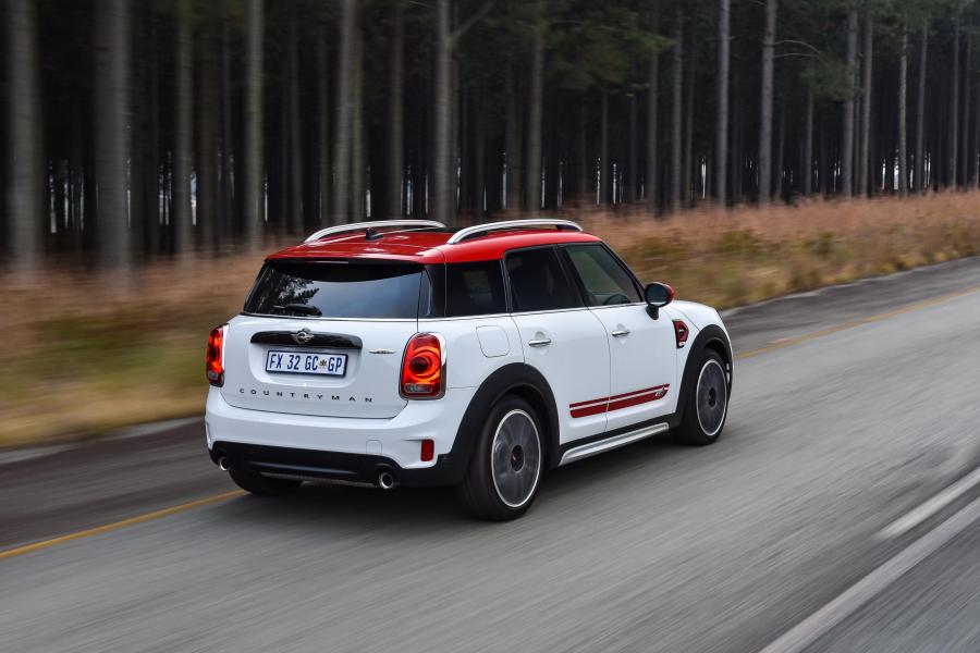  Mini John Cooper Works Countryman (F60) 2017 года  (ZA) (фото 24 из 40)